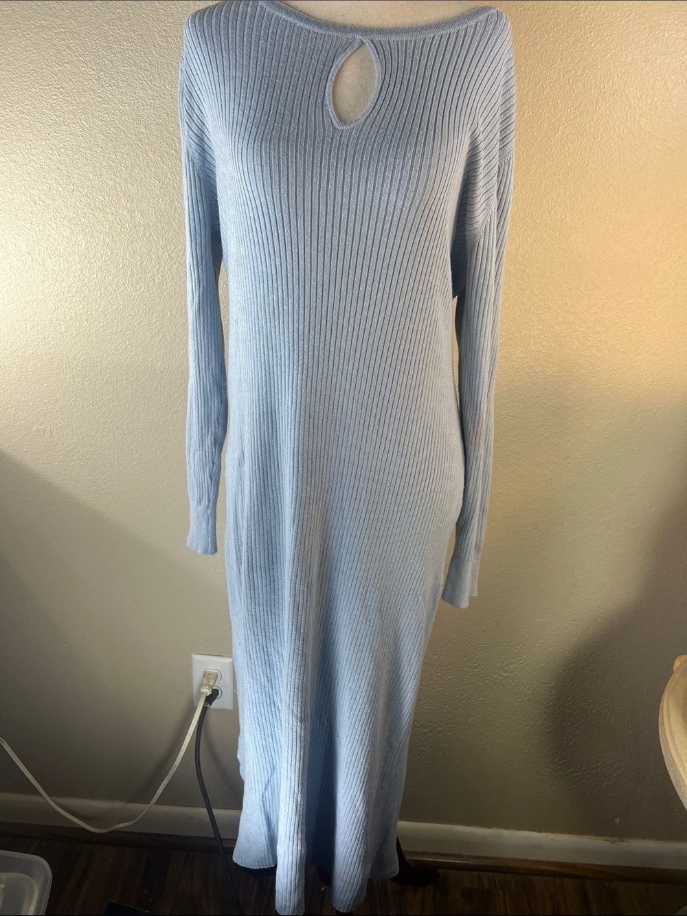 Monroe & Main Light Blue Ribbed Keyhole Maxi Dress